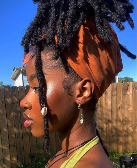 LOCS FOR DAYS AND MELANIN THAT SLAYS GO FOLLOW 👑 @jseyaaaa ———————————————— #locsandmelanin #locsfordaysandmelaninthatslays #melaningirls #dreadlocks #locdhaircommunity #allnatural #locjourney #locstyles #locgrowth #natural #locs #naturalhairstyles #melanin #locstylesforwomen #locd #thicklocs #locjewelry #locnation #locdnloaded #livinmylocdlife #locdnotbound #womenwithlocs #blackpower #blacklivesmatter #locdhead #explorepage #mightylocs #teamnatural Taurus Szn, Headwrap Hairstyles, Natural Locs, Brown Girls Makeup, Short Locs Hairstyles, Head Wrap Styles, Hair Wrap Scarf, Hair Scarf Styles, Goddess Locs