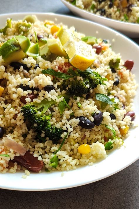 Vegan Couscous Recipes, Vegetable Couscous Recipes, Easy And Healthy Dinner Recipes, Simple Couscous Recipes, Mexican Ingredients, Mexican Vegetables, Vegetable Couscous, Couscous Recipe, Vegan Mexican Recipes