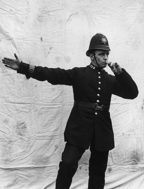 London Police, Create Christmas Cards, A0 Poster, Sports Helmet, Police Uniforms, Police Force, Policeman, Photo Puzzle, Black And White Photographs