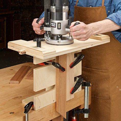 This jig lets you make mortises with your plunge router. It clamps to your workbench at a height that's easy to work with. Making Doors, Woodsmith Plans, Cabinet Construction, Shooting Board, Drill Press Table, Plunge Router, Bat House, Router Jig, Screen Doors