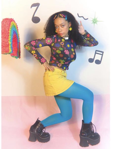 @guvmanian🧸 90s Fashion Bright, Arcadecore Outfits, Nostalgia Outfits, Creative Outfits, Fashion 2000s, 80s Outfit, Quirky Fashion, 2000s Fashion Outfits, Maximalism