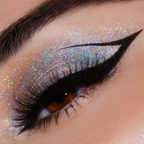 🖐 FIVE years in the making! We didn't rush it, so we can bring you a hybrid gel-like formula of REAL HOLO eyeshadow! It is not a glitter… | Instagram Holographic Eyeshadow, Makeup Utensils, Fun Lacquer, Holo Nails, Sense Of Sight, Hoco Makeup, F U, Sparkling Diamond, Us Nails