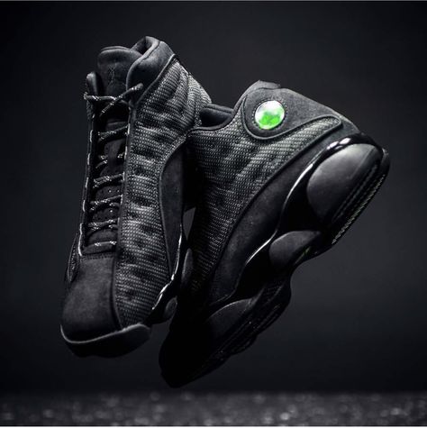 Jordans 13, Jordan 13 Black, Retro 13, Jordan 13, Shoe Game, Style Board, Sneaker Head, Street Fashion, All Black Sneakers