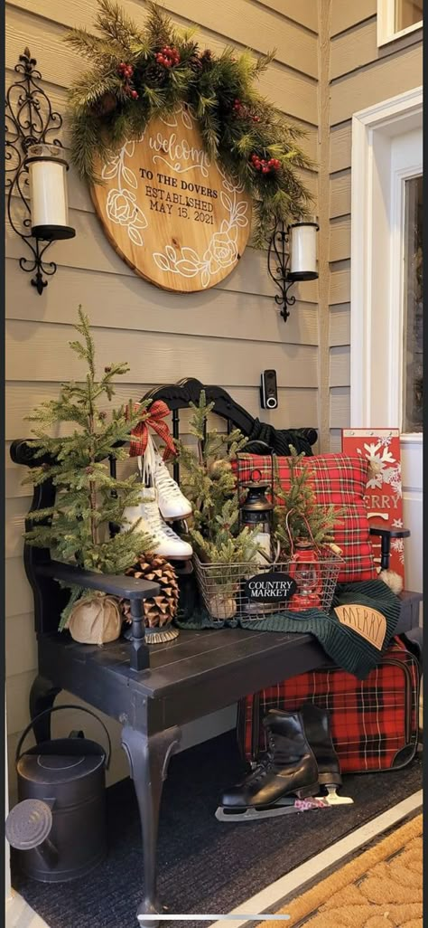 Christmas Bench Decorating Ideas Outside, Fall Porch Decor With Bench, Outdoor Christmas Bench Ideas, Bench Fall Decor Outdoor, Rustic Porch Ideas Front Entry, Outdoor Bench Christmas Decorating Ideas, Xmas Wreaths Ideas Vintage Christmas, Outdoor Bench Christmas Decor, Christmas Bench Decorating Ideas