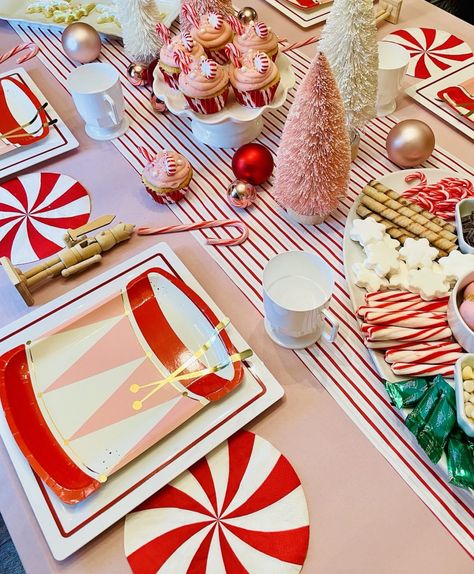 Nutcracker Party - Pixie Dust & Posies Christmas Party Theme Ideas, Nutcracker Ballet Birthday Party, Nutcracker Christmas Party, Christmas Party Theme, Red Nutcracker, Nutcracker Party, Girls Christmas Party, Gingerbread House Parties, Christmas Party Table