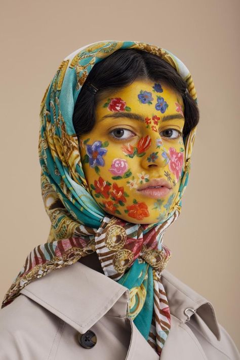 Face Art Makeup, Arte Van Gogh, Painted Face, Poses References, Arte Sketchbook, A Level Art, Creative Makeup, Artistry Makeup, Photo Reference