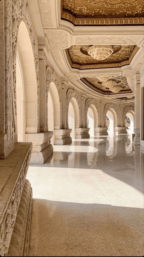 Greek Architecture Aesthetic, Sand Kingdom, Italian Country Home, Marble Aesthetic, Istoria Artei, Building Aesthetic, Castle Aesthetic, Baroque Architecture, Classical Architecture