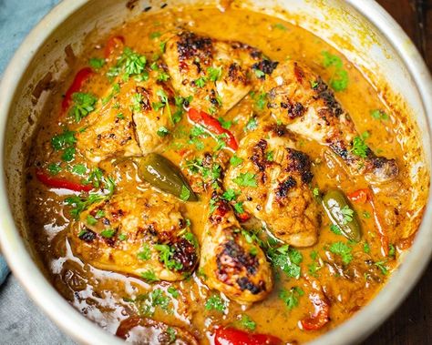 Chicken yassa Chicken Yassa, Chicken Cacciatore Easy, Caramelised Onions, Delicious Magazine, Midweek Meals, Favorite Chicken, Kitchen Corner, International Food, Delicious Dinner Recipes