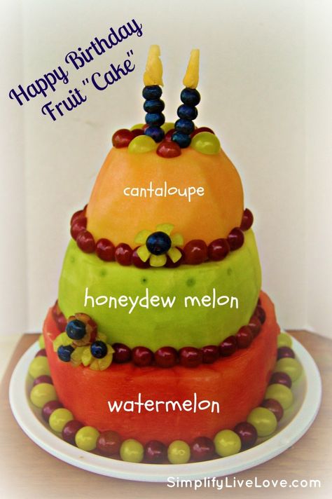 how to make a fruit cake, cake made from fruit, happy birthday fruit cake, fruit cake tutorial, cake alternative Cake Light, Fresh Fruit Recipes, A Birthday Cake, Snacks Saludables, Snacks Für Party, Cupcake Cake, Fruit Recipes, Fruit Cake, Let Them Eat Cake