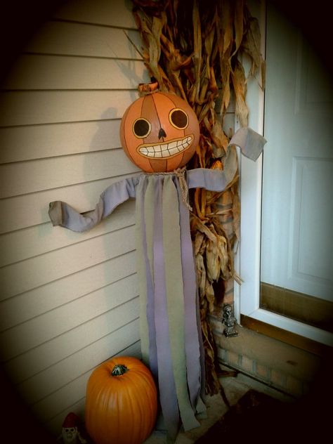 Over The Garden Wall Halloween Decor, Over The Garden Wall Decorations, Otgw Party, Folk Halloween, Kid Friendly Halloween, Halloween Facts, Creepy Halloween Decorations, Halloween Crafts Decorations, Over The Garden Wall