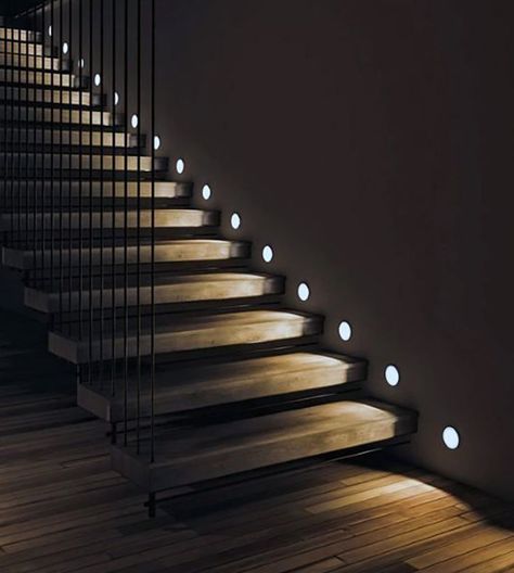 Staircase Lighting Ideas, Hidden Lighting, Home Lighting Design, Stairs Design Modern, Staircase Lighting, Interior Minimalista, Modern Lighting Design, Home Stairs Design, Modern Stairs