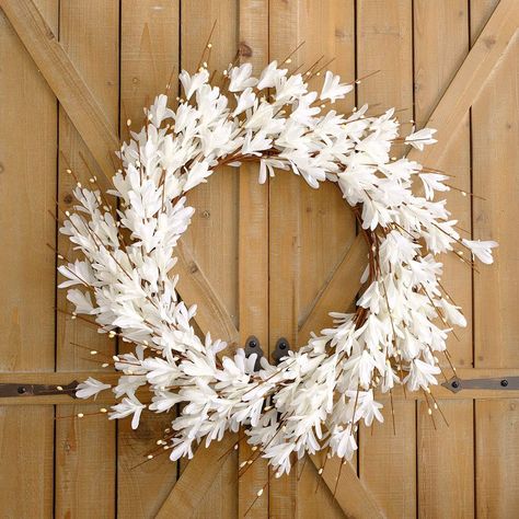 Flexible metal wires inside, papers coated outside, leaves made of cloth, 100% safe and environmentally friendly. White Fall Wreath, Forsythia Flower, Forsythia Wreath, Unique Front Doors, Maple Leaf Wreath, Outdoor Holiday Party, Fall Floral Decor, Silk Flower Wreaths, Farmhouse Patio