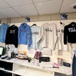 School Store Ideas Highschool, High School Prep, School Lifestyle, Booster Club, School Store, Spirit Store, Villa Maria, Store Concept, Classroom Makeover