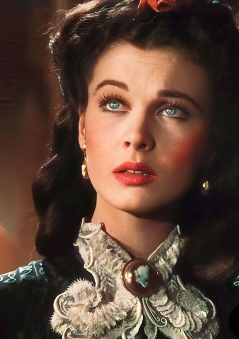 Wind Movie, Vivian Leigh, Scarlett O'hara, Scarlett O Hara, Vintage Hollywood Glamour, Vivien Leigh, Vintage Black Glamour, Old Hollywood Stars, Actrices Hollywood