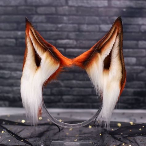 Cute Ears & Tails в Instagram: «🔸Care instructions below🔸 ⠀ Dear guys, today we decided to tell you about one important topic - «How to care for our ears”. In order to…» Wolf Ears And Tail, Fox Crafts, Wolf Ears, Metal Headband, Fox Ears, Metal Headbands, Fantasias Halloween, Cute Fox, Custom Cat