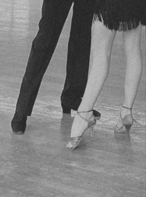 Ballroom Shoes Aesthetic, Ballroom Aesthetic Dance, Salsa Core, Salsa Dance Aesthetic, Latino Dance Aesthetic, Happy Dancing Aesthetic, Bailar Aesthetic, Julissa Core, Salsa Dancing Aesthetic