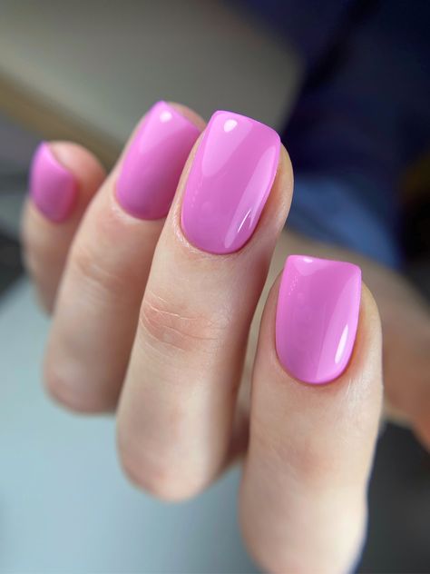 Acrylics Simple, March Nails Colors, Pink Spring Nails, Dip Nail Colors, Opi Gel Nails, March Nails, Nail Color Trends, Sassy Nails, Latest Nail Trends