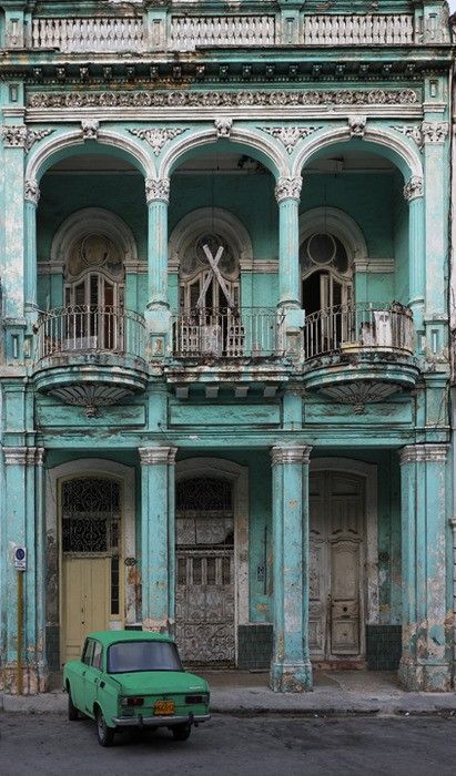 Turquoise This Old House, Abandoned Mansions, Havana Cuba, Old Building, Abandoned Buildings, Old Buildings, Abandoned Houses, Beautiful Buildings, Oh The Places Youll Go