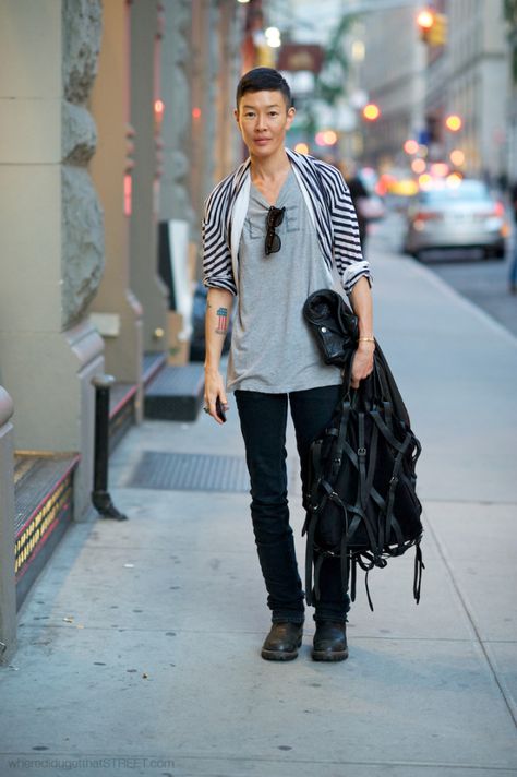 Jenny Shimizu, Japanese Street Fashion Men, Icon Dress, Japanese Mens Fashion, Fashion Japanese, Queer Fashion, Japanese Street, Iconic Dresses, Japanese Street Fashion