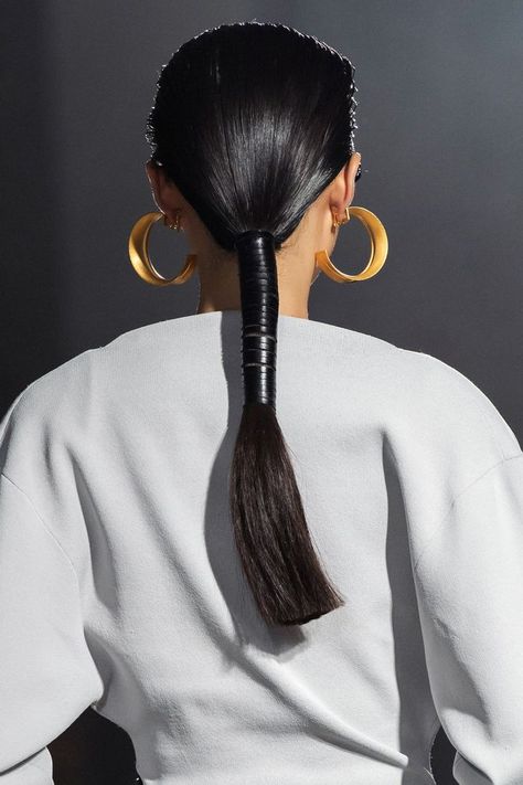 These Will Be the 6 Biggest Hair Trends to Try This Spring Trendy We Fryzurach, Wedding Hairstyles And Makeup, Summer Hair Trends, Runway Hair, Hair Growth Shampoo, Editorial Hair, Pigtail Braids, Slicked Back Hair, Low Ponytail