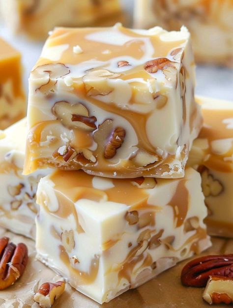 The Finest White Chocolate Caramel Pecan Fudge - Easy DIY Recipes Caramel Pecan Fudge, White Chocolate Caramel, Best Fudge Recipe, Pecan Fudge, Easy Christmas Candy Recipes, Homemade Fudge Recipes, Easy Candy Recipes, Fudge Ingredients, Chocolate Candy Recipes