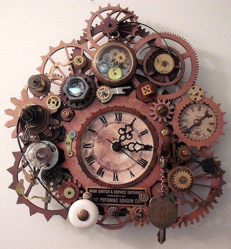 Explore rasslinmiss' photos on Flickr. rasslinmiss has uploaded 287 photos to Flickr. Diy Time Machine, Steampunk Furniture Decor Ideas, Inside Of A Clock, Inside A Clock, Perfect Objects, Décor Steampunk, Steampunk Shop, Decorative Clock, Clock Work