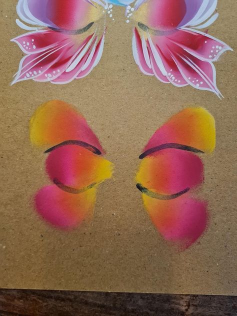 Face Paint Party, Easy Face Painting Designs, Butterfly Face Paint, Painting Halloween, Butterfly Face, Face Painting Easy, Paint Parties, Face Paintings, Face Painting Halloween