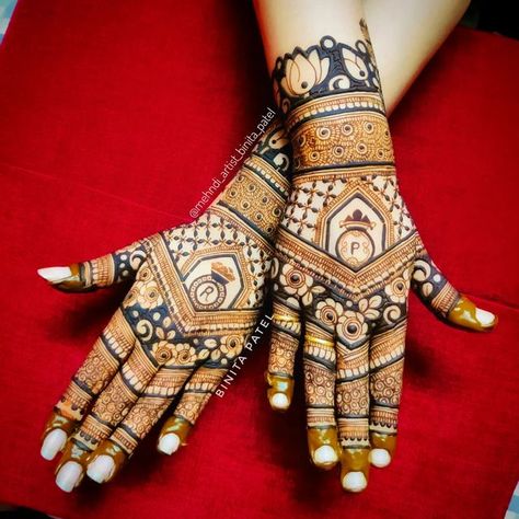 Finger Henna Designs, Mehndi Designs Bridal Hands, Rose Mehndi Designs, Mehndi Design Pictures, Simple Mehndi Designs Fingers, Engagement Mehndi Designs, Full Mehndi Designs, Art Fan, Latest Bridal Mehndi Designs