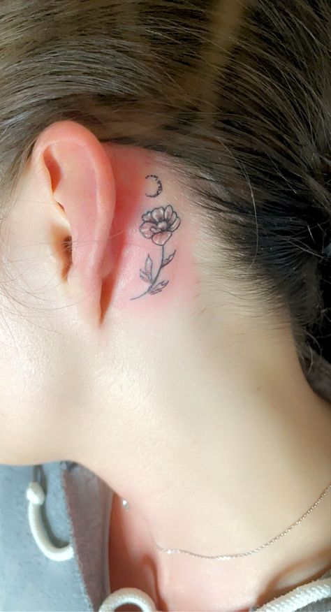 Flower tattoo behind ear Marigold Tattoo Behind Ear, Dainty Marigold Flower Tattoo, Small Daffodil Tattoo Behind Ear, Marigold Flower Tattoo Minimalist, Flower Tattoo Behind The Ear, Cute Marigold Tattoo, June Flower Tattoo, Flower Tattoo Behind Ear, Tattoo Oreille