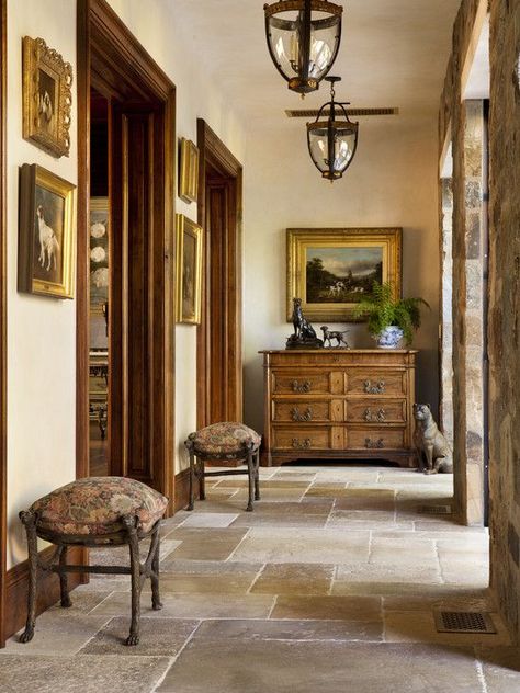 Stone Tile Flooring, Paint Your House, Country House Design, Floor Tile Design, Casa Vintage, Foyer Decorating, Tuscan Decorating, French Country House, Ideas Pictures