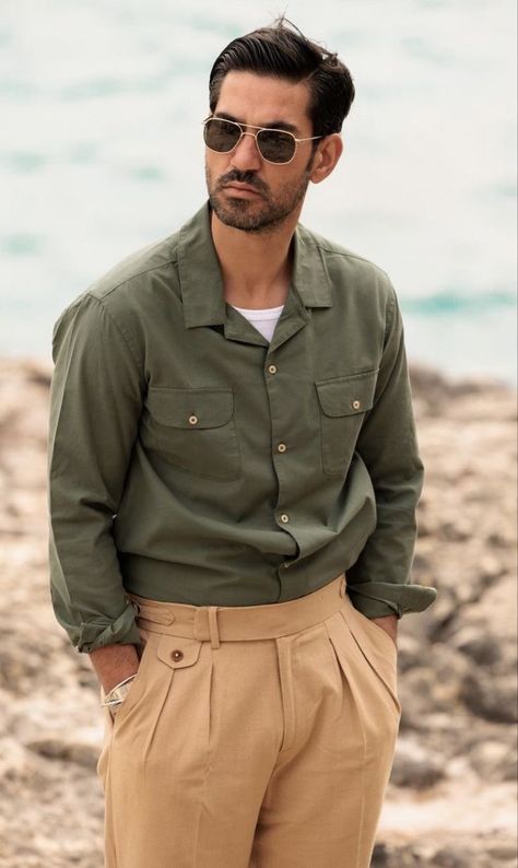 Safari Look Outfits Man, Safari Outfit For Men, 1950s Mens Clothing, Safari Menswear, Jungle Fashion, Safari Outfit, Safari Outfits, Mens Casual Dress Outfits, Mens Outfit Inspiration