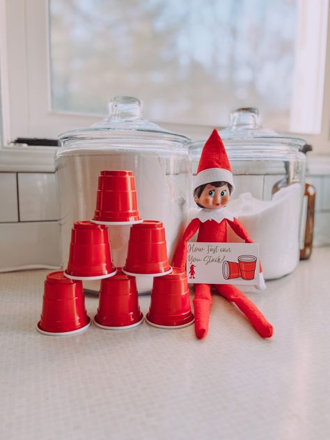 Elf Solo Cup, Elf On The Shelf Cup Game, Elf On The Shelf Solo Cups, Taylor Swift Elf On The Shelf, Shelf Elf, Elf Kit, Awesome Elf On The Shelf Ideas, Red Solo Cup, Cup Games