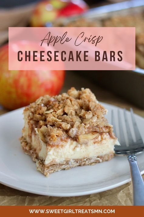 Apple Crisp Cheesecake Bars, Apple Pie Cheesecake Bars, Dessert Bars Recipes Easy, Desserts No Bake, Apple Crisp Cheesecake, Apple Cheesecake Bars, Cheesecake Bar, Dessert Oreo, Desserts Healthy