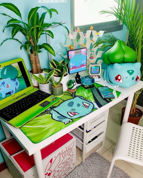 Pokemon Gaming Room, Pokemon Swag, Gamer Living Room, Kawaii Rooms, Pokemon Bedroom, Card Room, Games Room Inspiration, Pokemon Room, Blonde Fashion