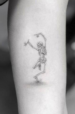 Dancing Skelton Tattoo Dancing Skeleton Tattoo, Floral Skull Tattoos, Dancer Tattoo, Dance Tattoo, Floral Back Tattoos, Woodcut Tattoo, Tier Tattoo, Hippie Tattoo, Skeleton Tattoo