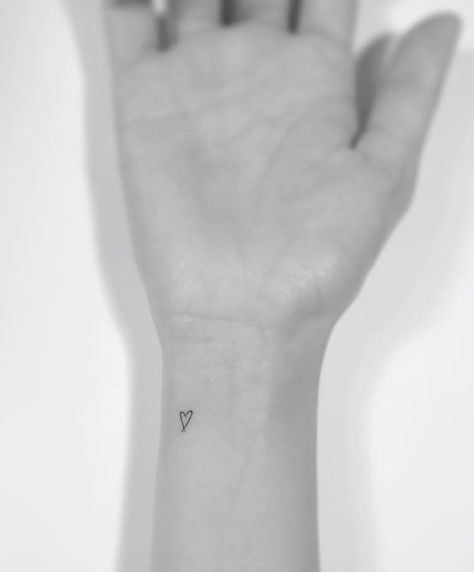 13+ Minimalist Tattoos By A Korean Artist                                                                                                                                                                                 More Tattoo Minimal Korean, Minimalist Tattoo Meaning, Heart Tattoo Wrist, Tiny Heart Tattoos, Tattoo Minimal, Typography Tattoo, Petit Tattoo, Delicate Tattoo, Classy Tattoos