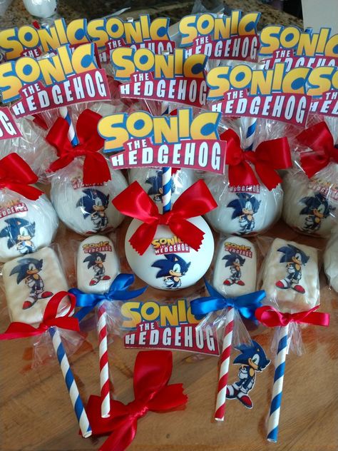 Sonic The Hedgehog Treats, Treats Table Ideas, Sonic Treats, Party Treats Table, Sonic Desserts, Hedgehog Treats, Dipped Candy, Treats Table, Sonic Hedgehog