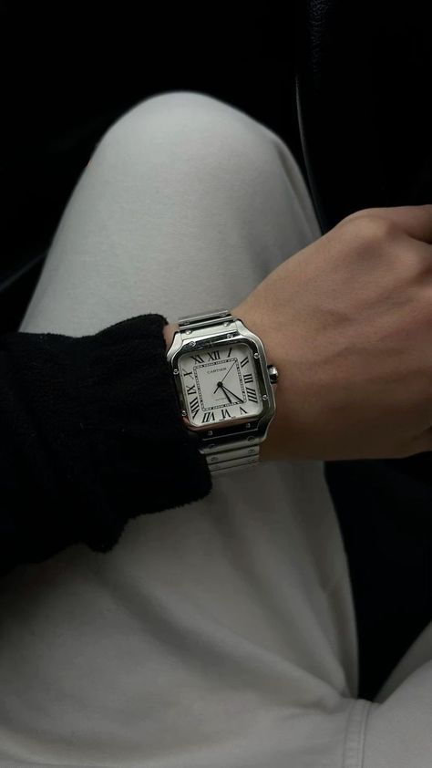 Old Money Aesthetics For Men, Watch Asthetic Picture, Classic Casio Watch, Mens Luxury Aesthetic, Old Money Watch Men, Money Men Aesthetic, Starboy Lifestyle, Silver Watch Men, Old Money Watch