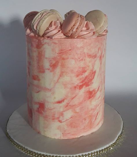 Marble buttercream cake Marble Frosting Cake, Marble Cake Frosting, Marble Buttercream Cake, Marble Buttercream, Jar Cakes, Pastel Rectangular, Mums Birthday, Sweet 16 Themes, Cake In A Jar