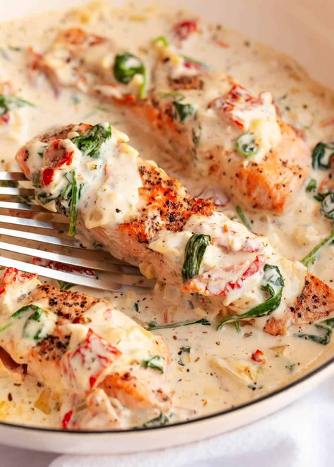 Creamy Tuscan Salmon - I Heart Naptime Creamy Tuscan Salmon Recipe, Salmon Picatta Recipe, Salmon Picatta, Creamy Salmon Recipes, Aesthetic Dishes, Salmon Florentine, Creamy Tuscan Salmon, Creamy Spinach Sauce, Tuscan Salmon Recipe