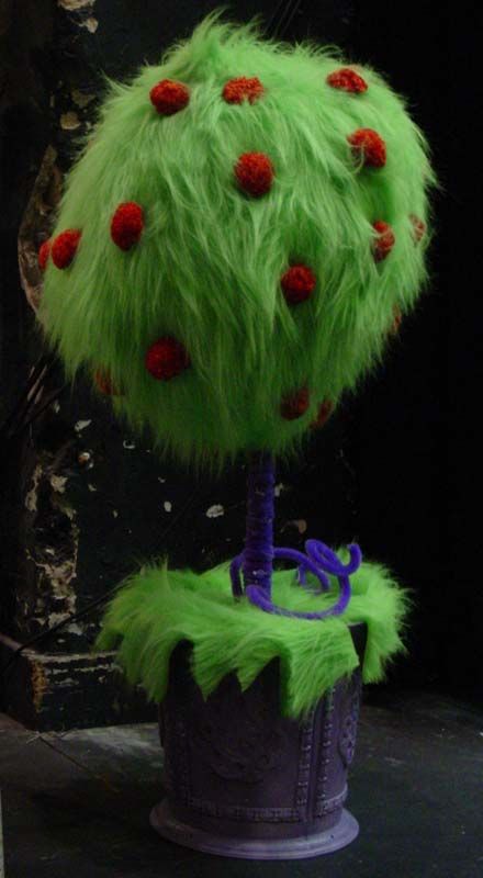 I like the extra-furriness of this Seussical pillberry bush. Pill Berry Bush Seussical, Pillberry Bush Seussical, Seussical Props, Seussical Set, Seussical Jr, Seussical Costumes, Whoville Christmas, Grinch Christmas Party, Seuss Party