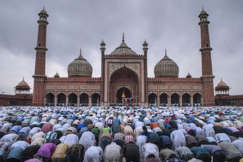 https://flic.kr/p/AtknVX | EID Namaz at Jama Masjid | Morning EID Namaz at Jama Masjid, New Delhi, India Namaz In Masjid, Eid Namaz, Jama Masjid Delhi, Eid Mubarak Messages, Islamic Life, Eid Prayer, Muslim Eid, Jama Masjid, Eid Ul Fitr