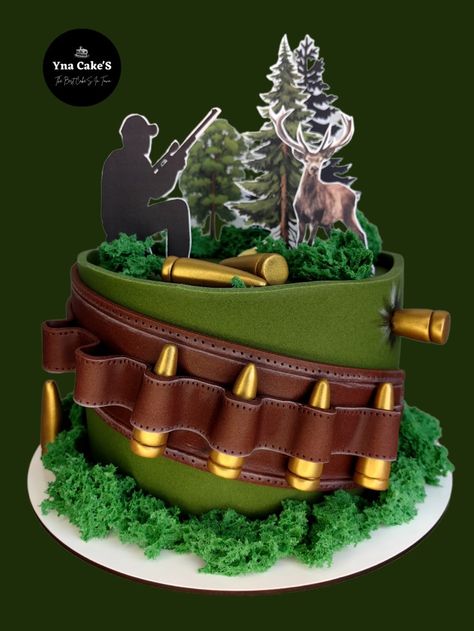 Hunting Theme Cake, Hunting Birthday Cakes, Camo Cake, Hunting Birthday Party, Hunting Cake, Hunting Birthday, Cakes Design, Hunting Themes, Birthday Snacks