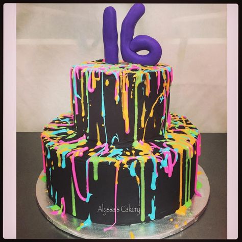 Paint Splatter Cake - Alyssas Cakery Paint Splatter Cake, Splatter Cake, Paint Cakes, Rosette Cupcakes, Paint Cake, Poppy Birthday, Paint Themes, Slime Party, Painting Birthday