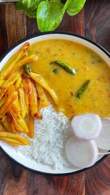 Dal Rice, Desi Food, Homemade Recipe, Reels Instagram, Snap Food, Indian Dishes, Instagram Food, Home Chef, Lunch Time