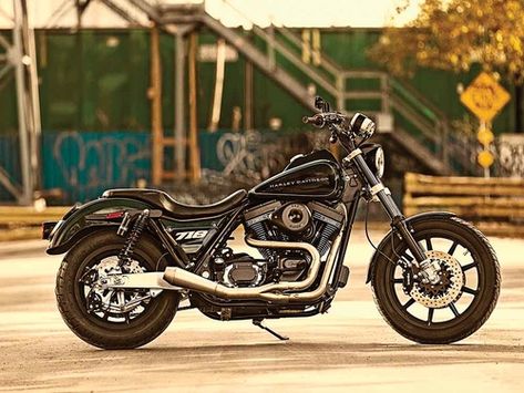 Harley FXR Twin Cam | Hot Bike Harley Fxr, Custom Fender, Bike Magazine, Harley Dyna, British Racing Green, Harley Davidson Logo, Hot Bikes, Racing Green, Motorcycle Harley