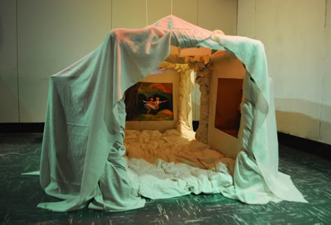 Blanket Fort Ideas, Indoor Forts, Fort Ideas, Blanket Fort, Interactive Installation, Pillow Fort, Blanket Diy, Production Design, Sculpture Installation