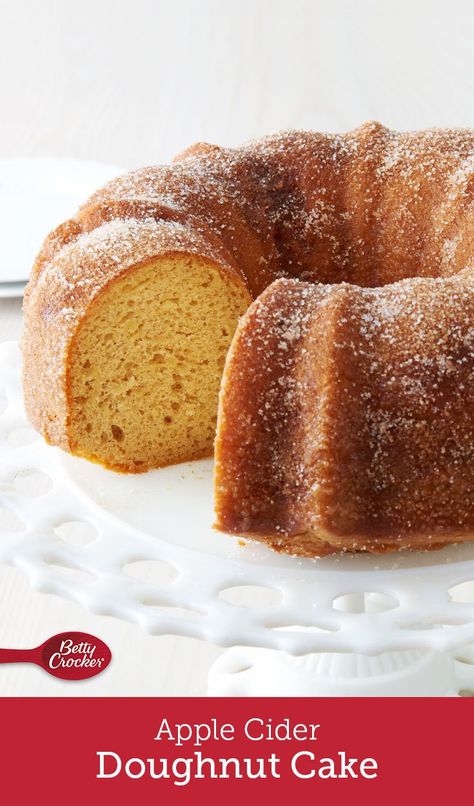 Nothing says “fall” quite like an apple cider doughnut, and with this easy bundt, you get a crowd-friendly version of everyone’s favorite seasonal treat. The yellow cake batter gets an apple infusion with cider and shredded apples before being baked and finished with a double sprinkle of cinnamon sugar. Expert tip: Granny Smith apples were used in this recipe—choose your favorite baking apple, such as Braeburn, Honeycrisp or McIntosh. Apple Cider Doughnut Cake, Apple Cider Doughnut, Torte Cupcake, Doughnut Cake, Apple Cider Donuts, Bundt Cakes Recipes, Yellow Cake, Pie Cake, Cake Mix Recipes