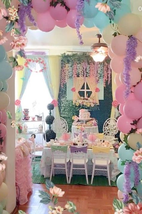 Take a look at this pretty floral tea party birthday! Love the party decorations! See more party ideas and share yours at CatchMyParty.com Toddler Tea Party Birthday, Tea Party Decorations Diy, Kids Tea Party Birthday, Tea Party Birthday Ideas, Girls Tea Party Birthday, Toddler Tea Party, Princess Tea Party Birthday, Tea Party Activities, Diy Tea Party