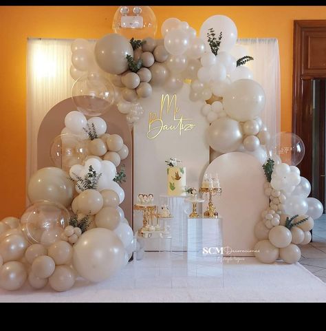 Neutral Bautizo, 1st Communion Backdrop Ideas, Boho Bautizo Decor, Bautizo Balloon Garland, Boy And Girl Baptism Decorations, Boy Bautizo Party Ideas, Bautizo Dessert Table, Baptismal Decorations Girl, Girl Bautizo Ideas Decoration